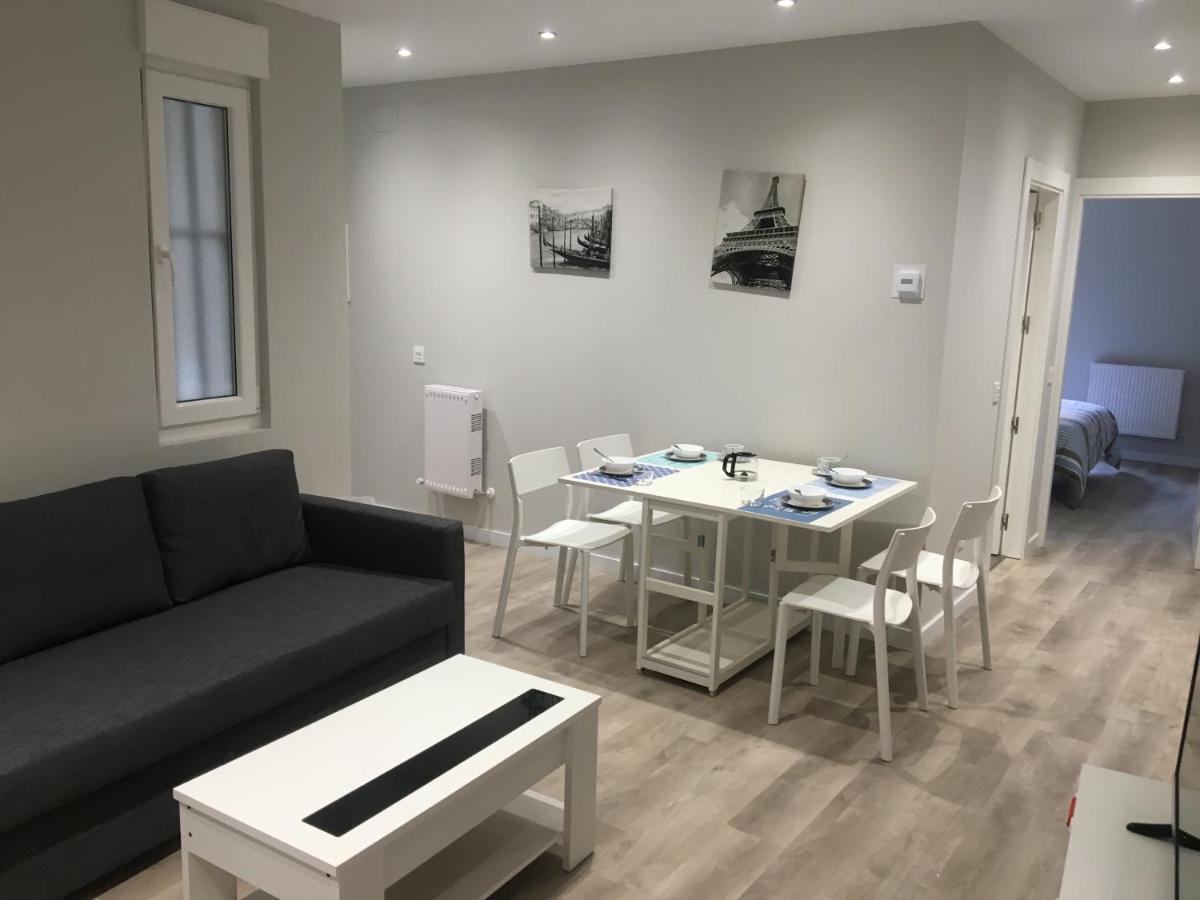 Apartamentos Gyc Viviendas Gold Леон Экстерьер фото