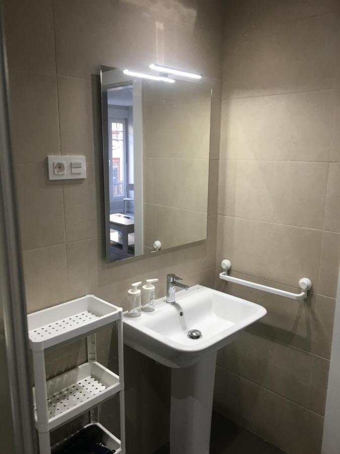 Apartamentos Gyc Viviendas Gold Леон Экстерьер фото