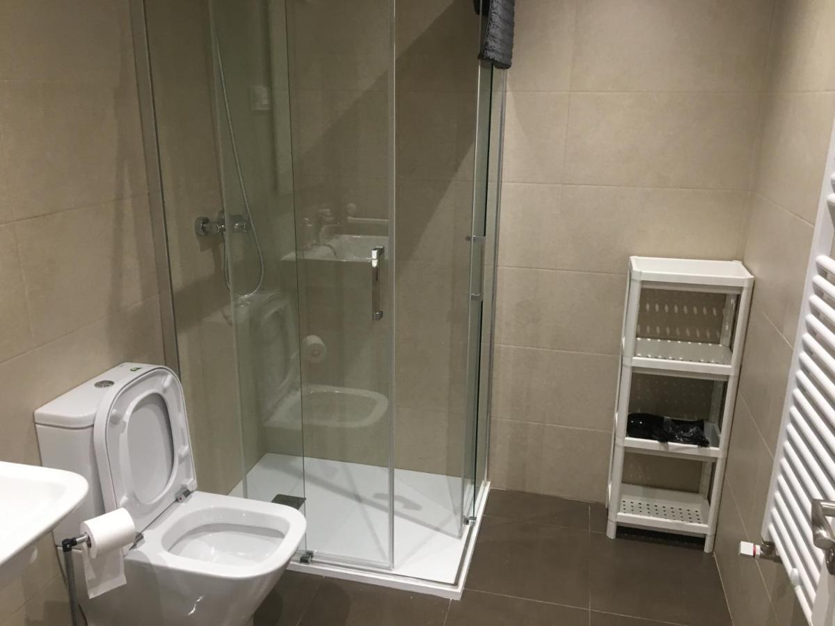 Apartamentos Gyc Viviendas Gold Леон Экстерьер фото